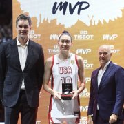 为其颁奖！大加索尔祝贺斯图尔特荣获女篮世界杯MVP：实至名归