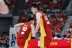 杨毅：我真想看杨瀚森打5+胡金秋4+王俊杰3的大阵容 谁能满足我