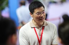杨毅：总局为杜绝山头文化不再任用退役名宿  改为用党政干部