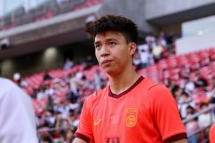 能否破咒？中国男足亚运会面对韩国已40年没进球！5战全负丢