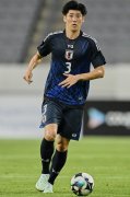 中卫遭遇伤病潮，官方：日本队补充征召30岁广岛三箭后卫荒木