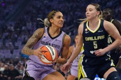 未能救主！加比·威廉姆斯22投12中&三分11中5空砍36分6板7助