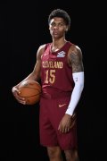 敢打敢拼！34号秀米利克·托马斯13中5拿11分2助3断 但三分7中1